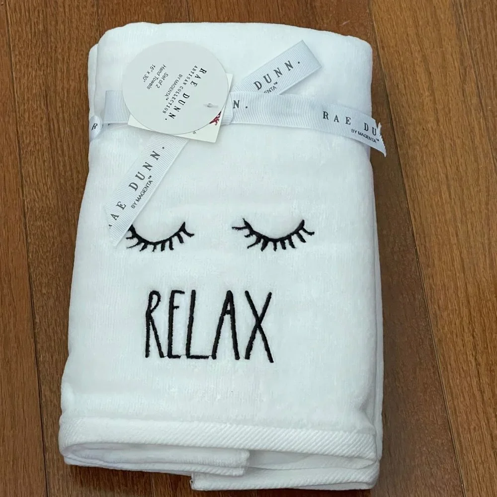 New Rae Dunn by Magenta Relax Eyelashes Hand Towel Set P5